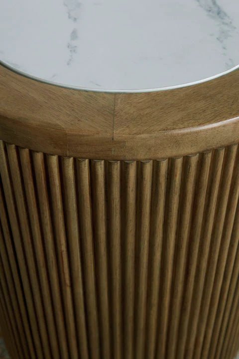 Camdill Round Table Set - Al Rugaib Furniture