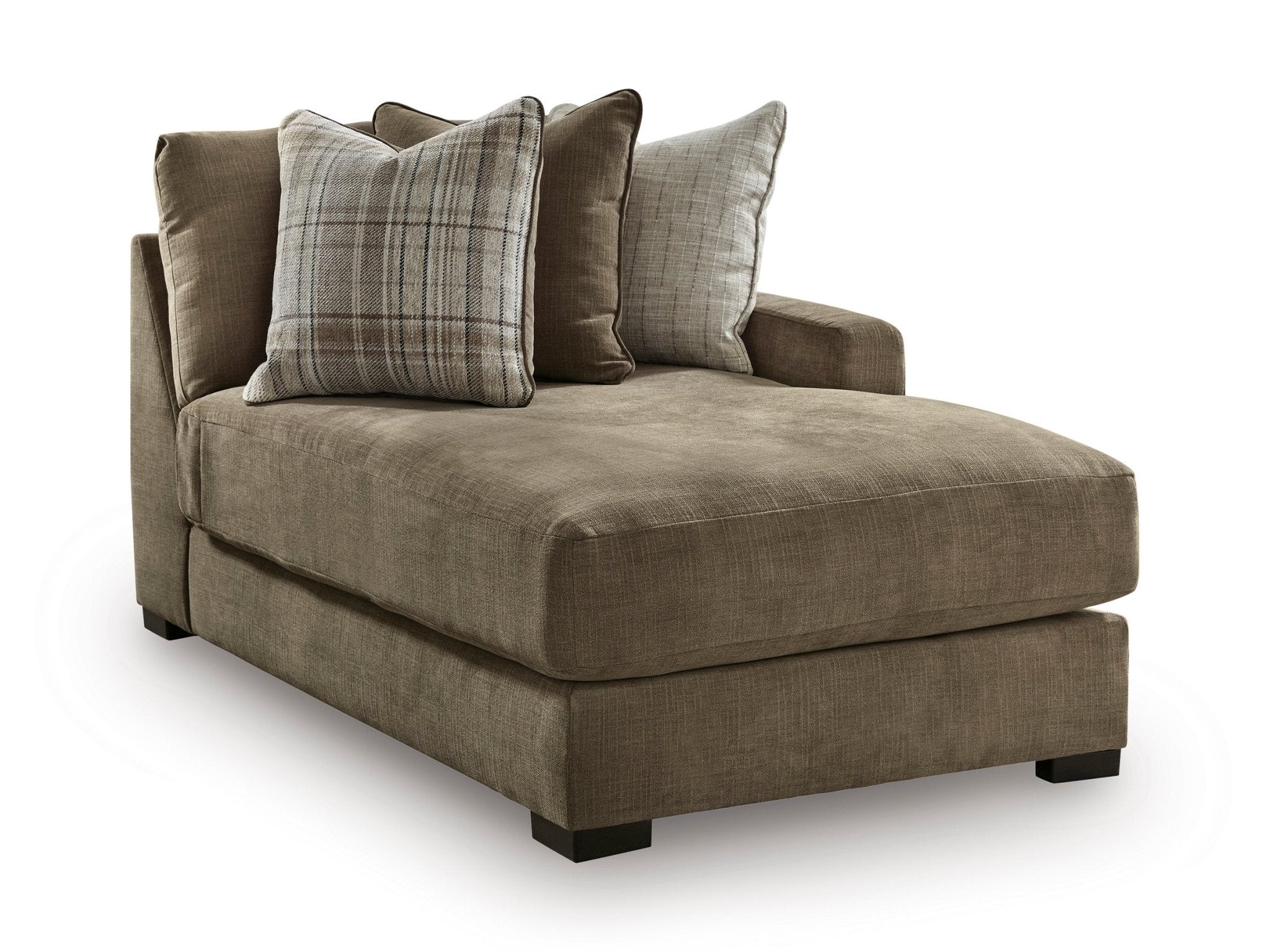 Camellia-Court Right-Arm Facing Corner Chaise Sectionals| Ashley Homestore