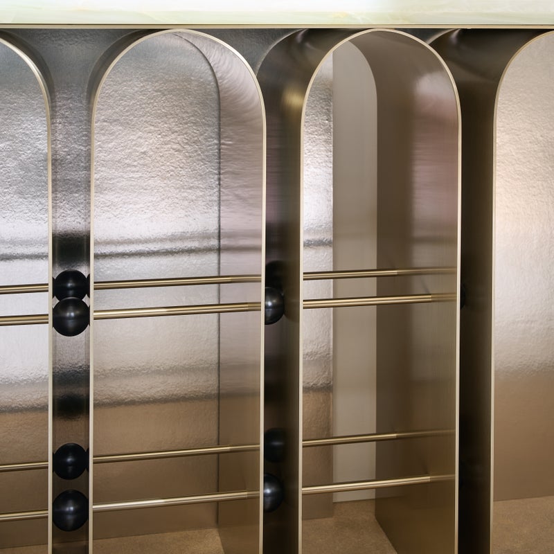 Caracole Classic - Nexus - Al Rugaib Furniture