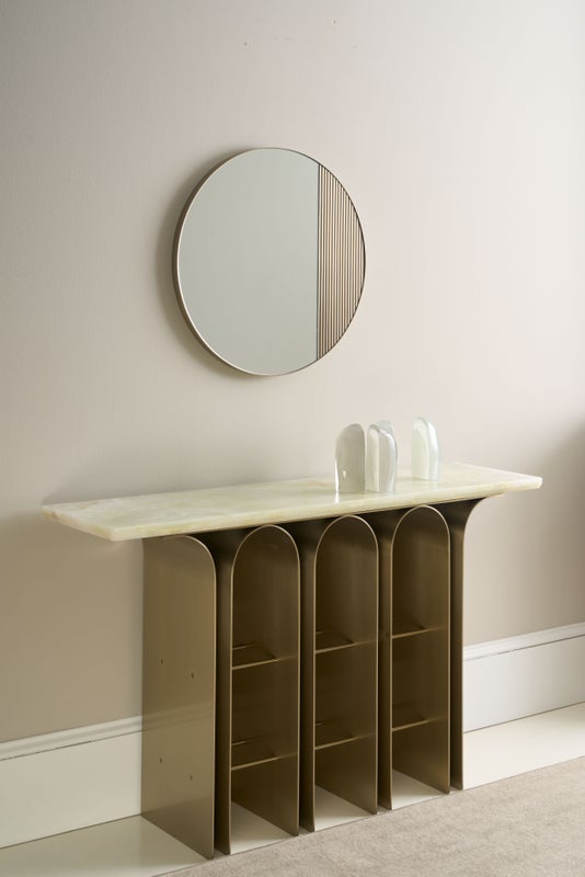 Caracole Classic - Nexus - Al Rugaib Furniture