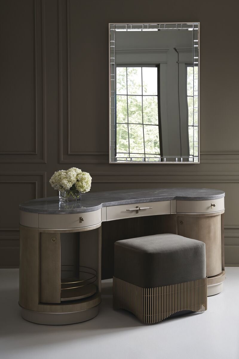 Caracole Classic - Petit Four Benches| Caracole