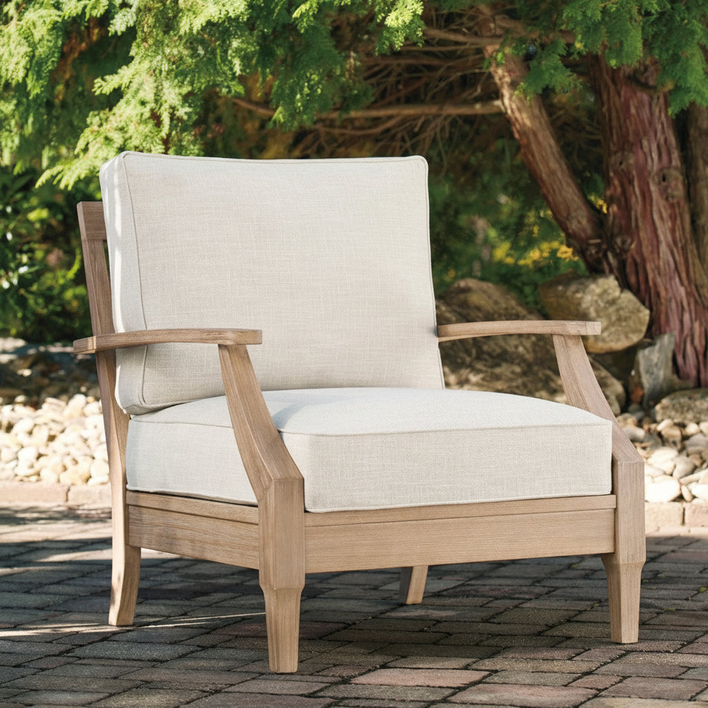 Carter Hall Lounge Chair w/Cushion Outdoor Chairs| Ashley Homestore