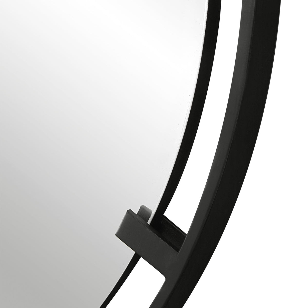 Cashel Round Mirror Mirrors| Uttermost