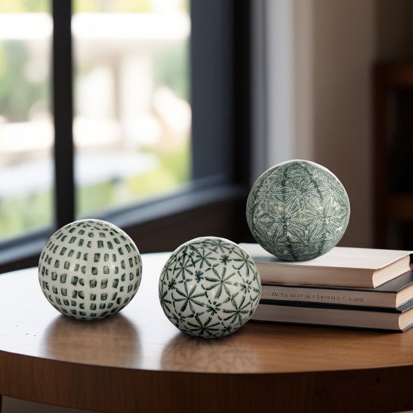 CER, BOXED 4" 3/A PAINTED ORBS, GREEN Table Decors| Sagebrook Home