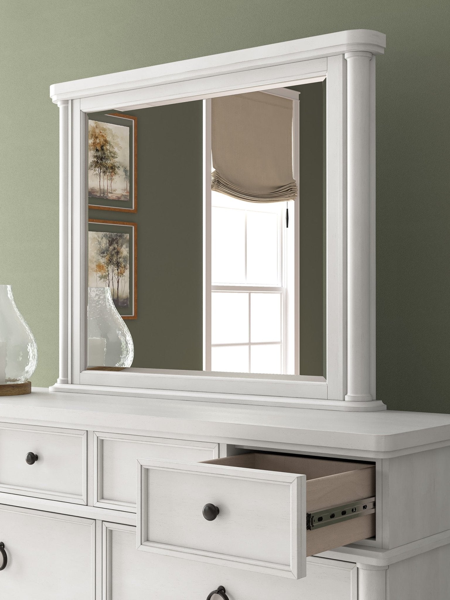 Chadworth King Poster Bed Set Bedroom Sets| Ashley Homestore