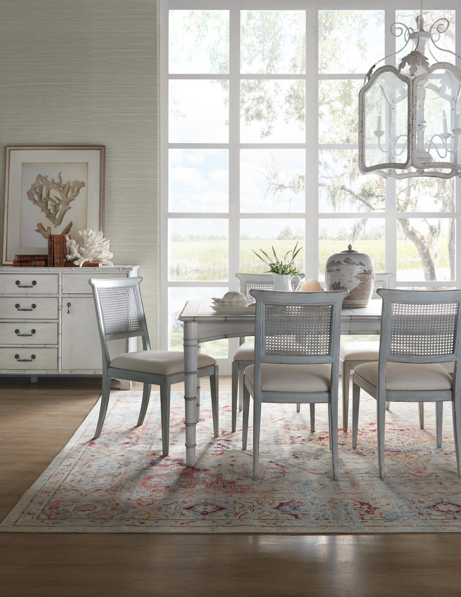 Charleston Rectangle Dining Table with 1-20in Leaf Dining Tables| Hooker
