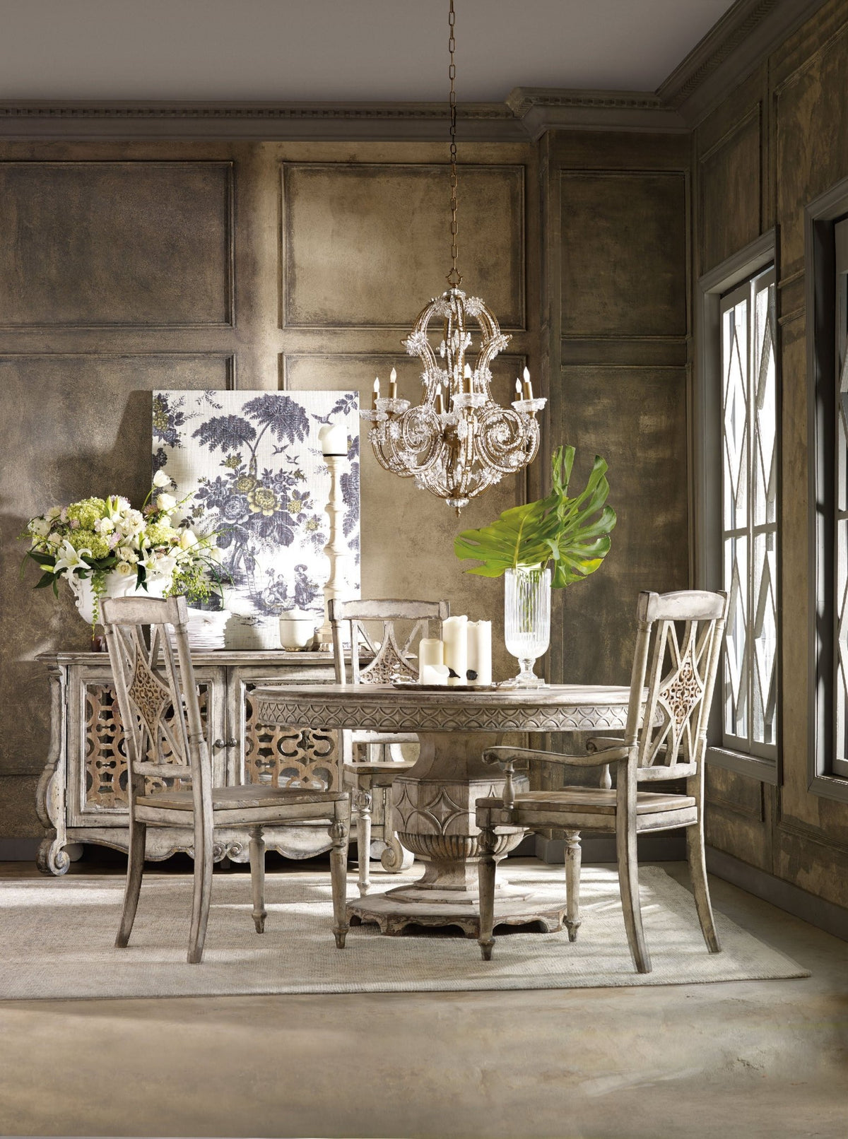 Chatelet Round Dining Table with One 20'' Leaf Dining Tables| Hooker