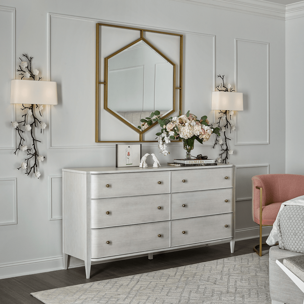 Chelsea Dresser Dressers| Universal
