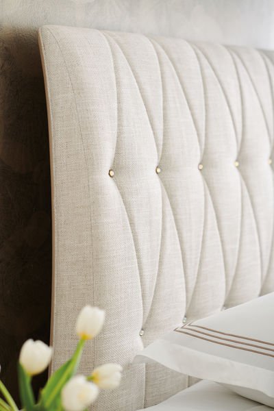 Classic - Diamond Jubilee Queen Bed Beds| Caracole