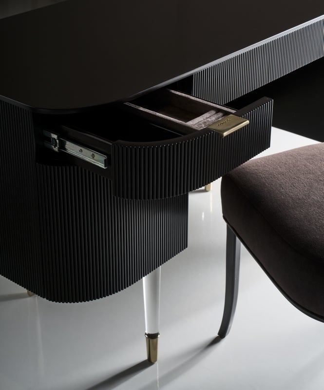 Classic - Lady Love Consoles & Sideboards| Caracole
