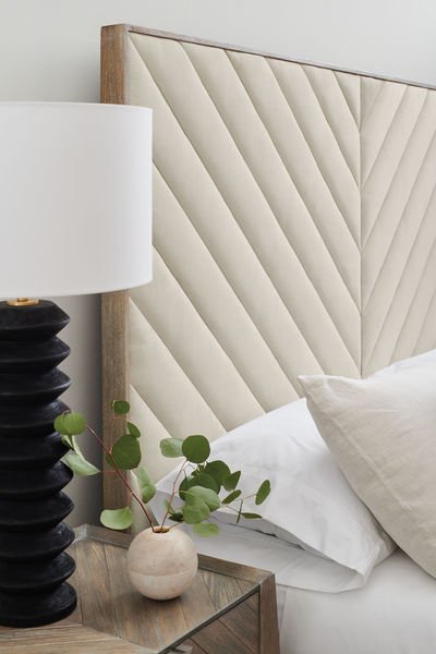 Classic - * Meet U In The Middle - King - Brown Beds| Caracole