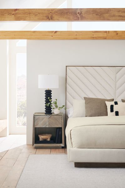 Classic - * Meet U In The Middle - King - Brown Beds| Caracole