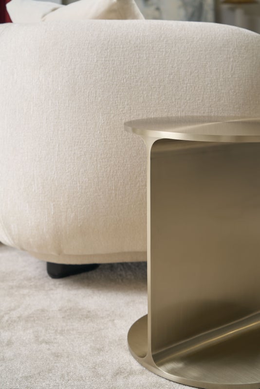 Classic - Rivot Accent & End Tables| Caracole