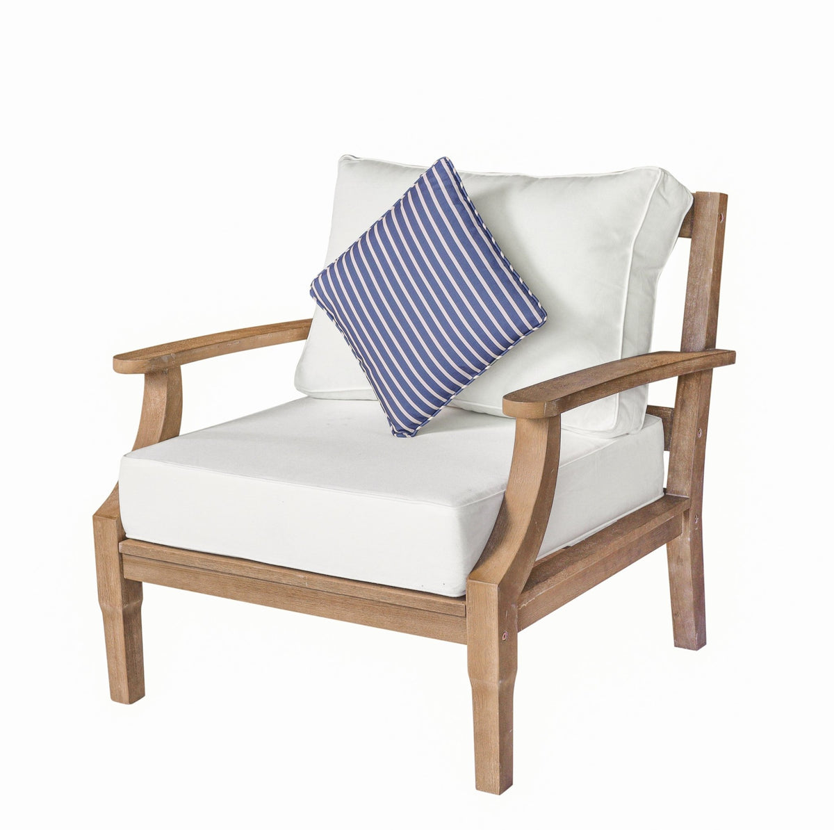 Coastal Haven Club Chair Outdoor Chairs| Roots Furniture