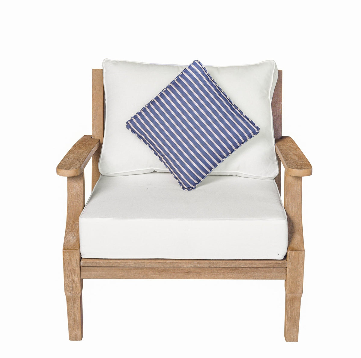 Coastal Haven Club Chair Outdoor Chairs| Roots Furniture