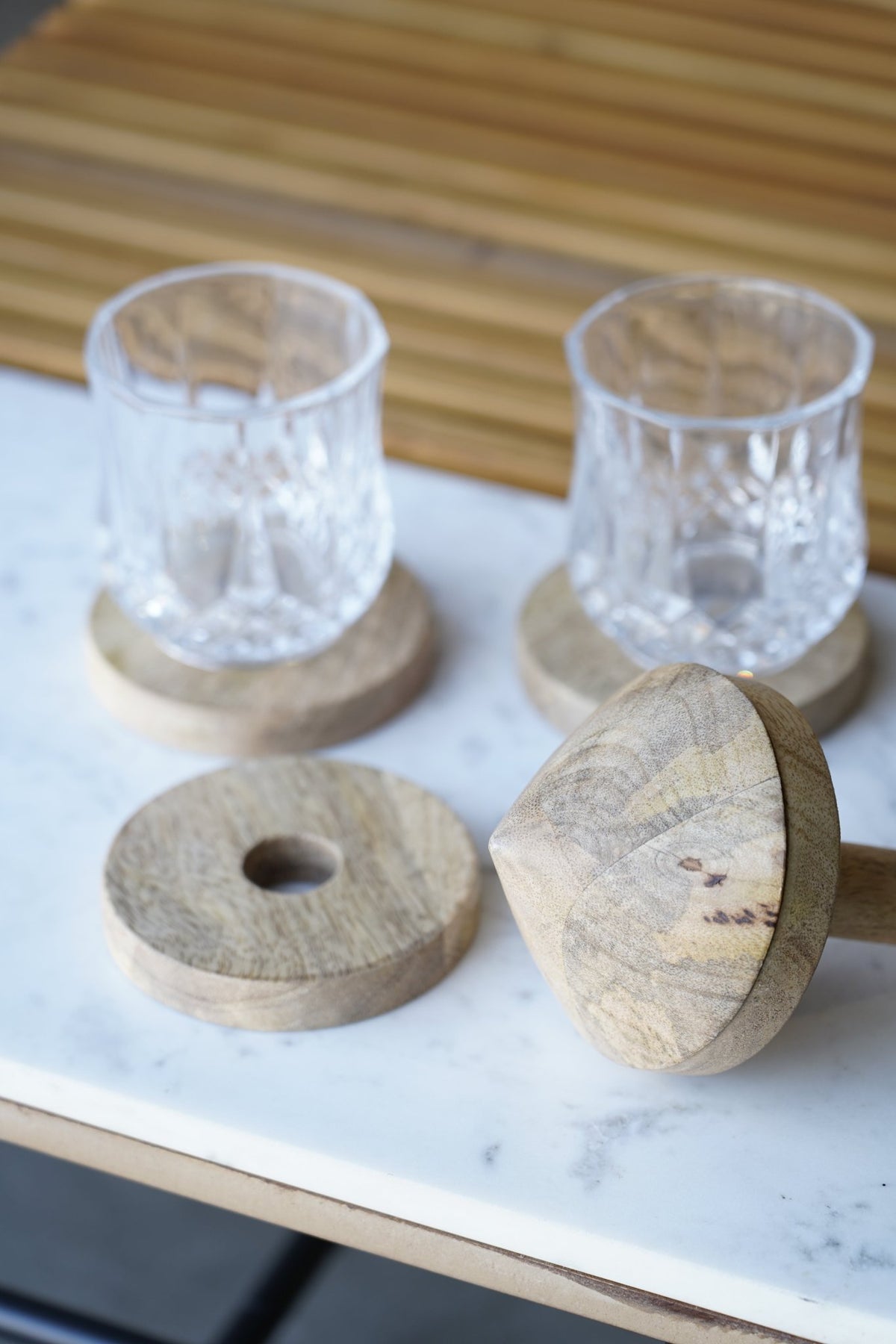 Coaster with stand Table Decors| Roots Furniture