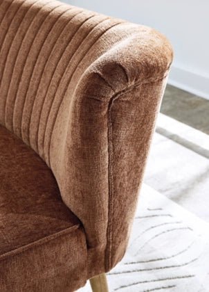 Collbury Accent Bench Benches| Ashley Homestore