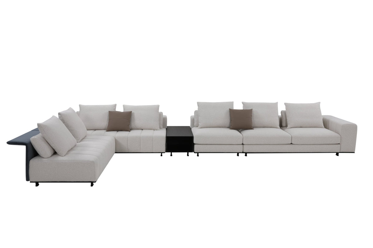 Como Sectional Sectionals| Roots Furniture