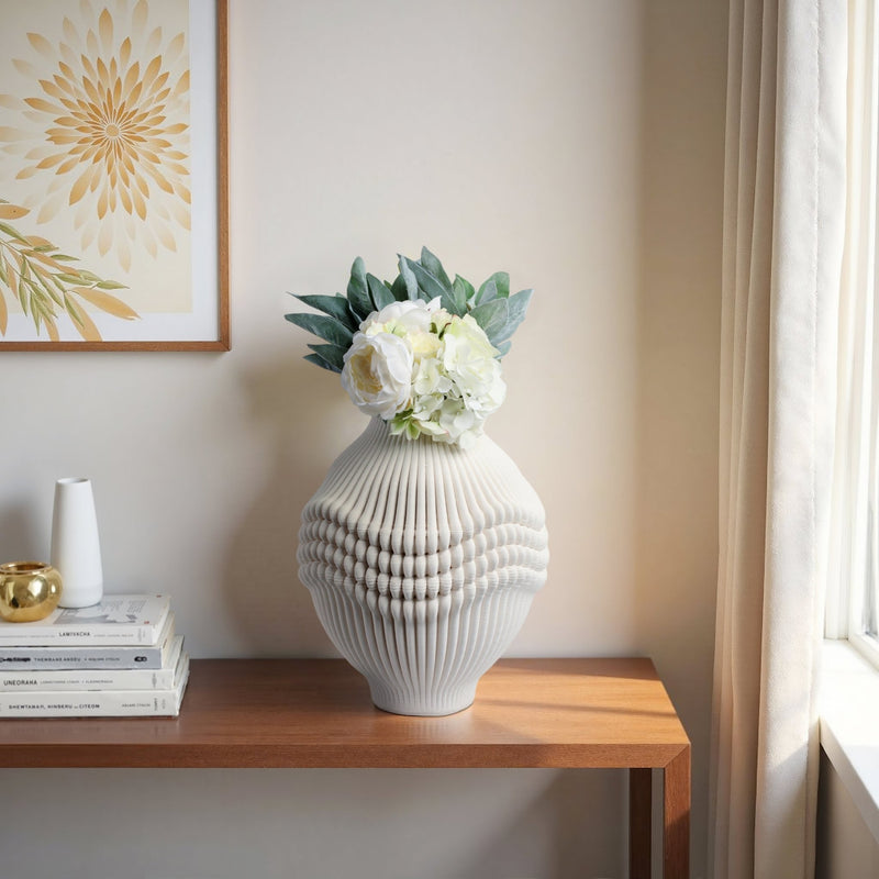 coulter 3d Printed Porcelain Vase, Ivory - Al Rugaib Furniture