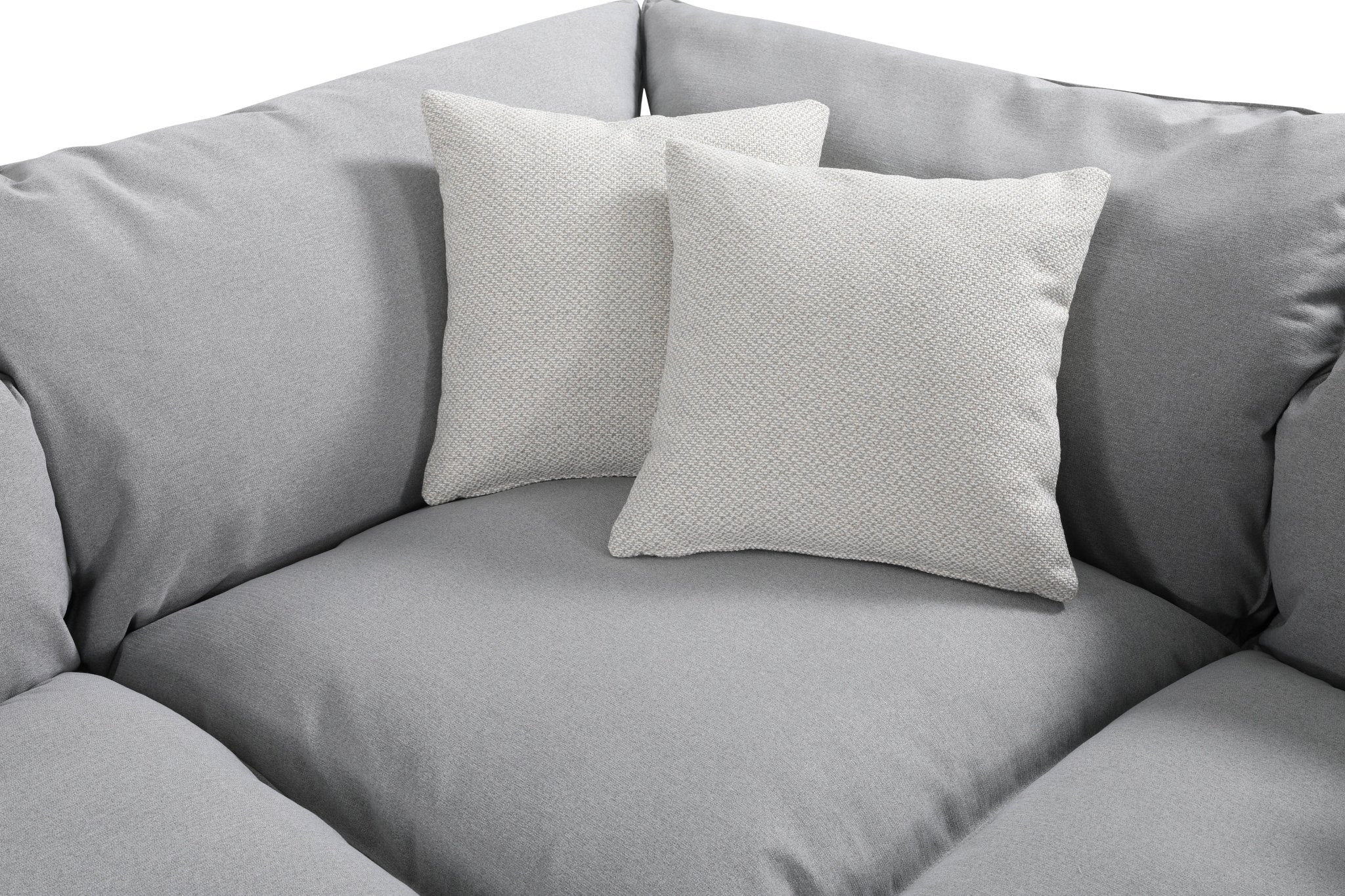 Cozy Corner Sectionals| Roots Furniture