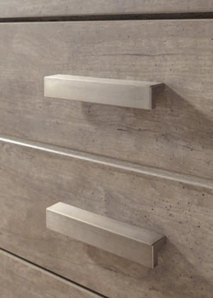 Culverbach Chest of Drawers - Al Rugaib Furniture