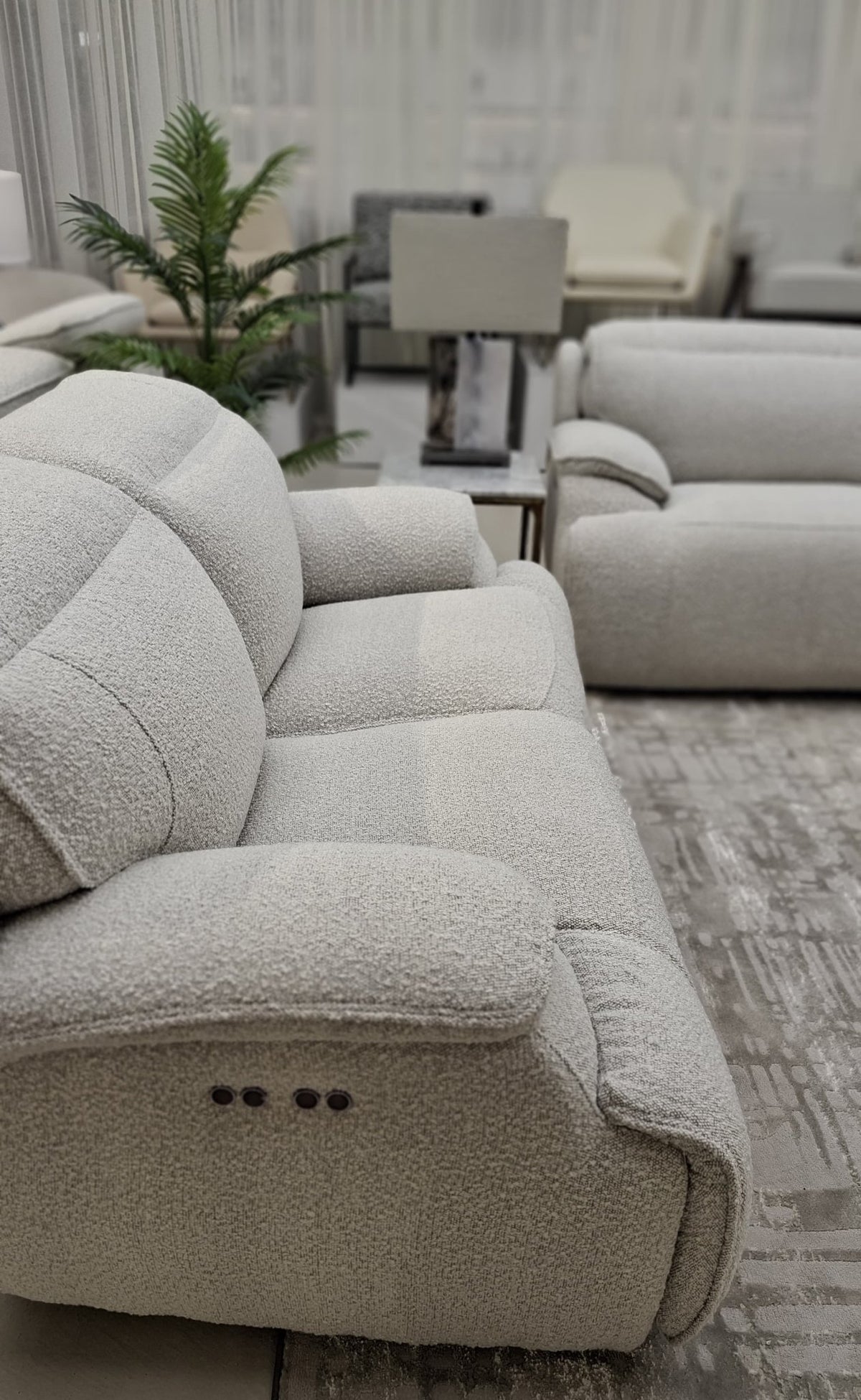 Cushy White Power Motion Set Recliners| Roots Furniture