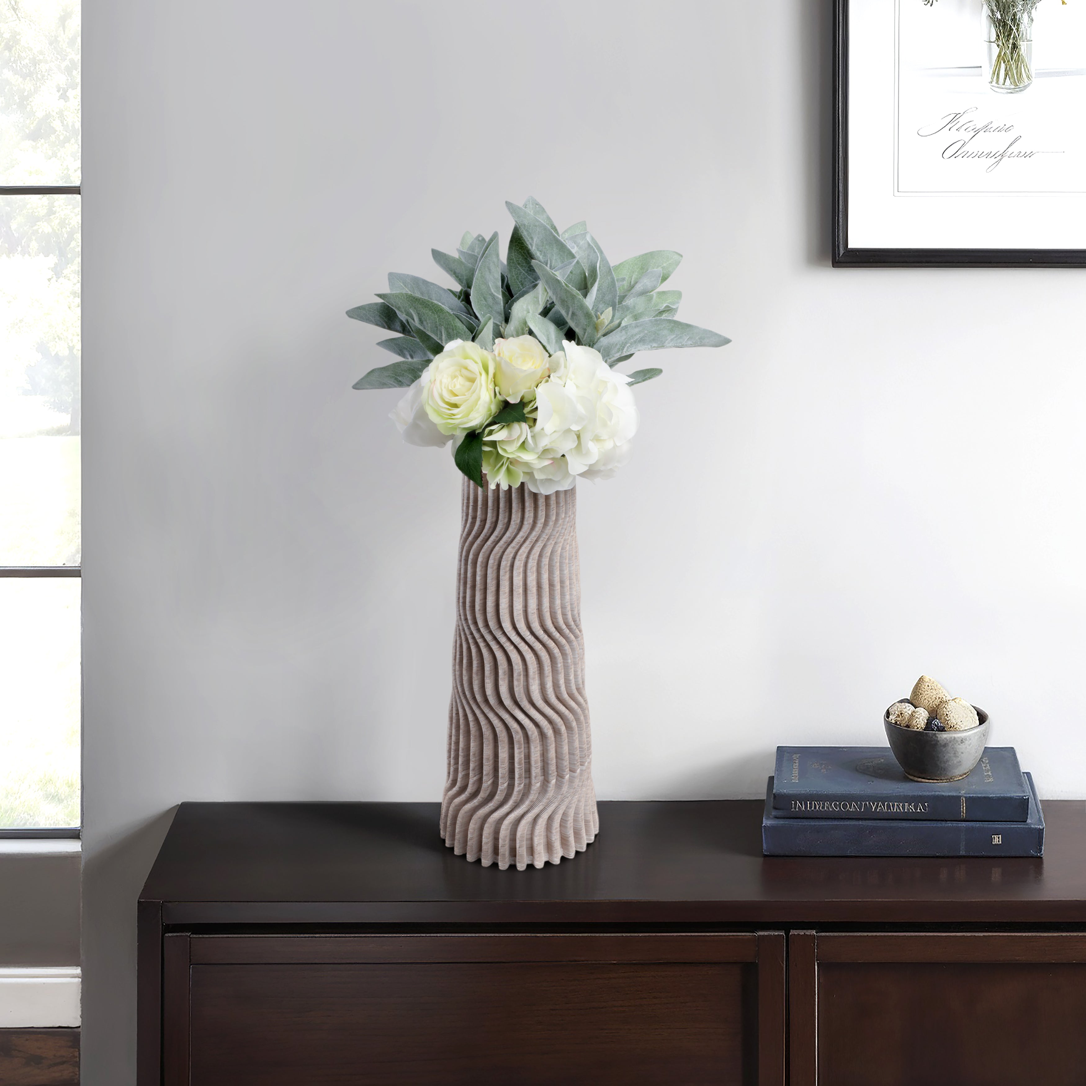 مزهرية بورسلان مطبوعة ثلاثية الأبعاد من شلفين، متعددة الألوان Shelvin 3d Printed Porcelain Vase, Multi