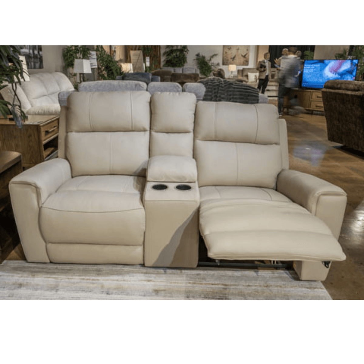 Dahlmoore Power Reclining Loveseat with Console Recliners| Ashley Homestore