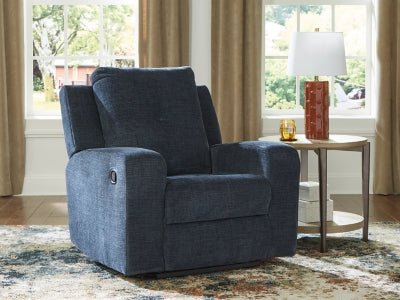 Danum Recliner Recliners| Ashley Homestore