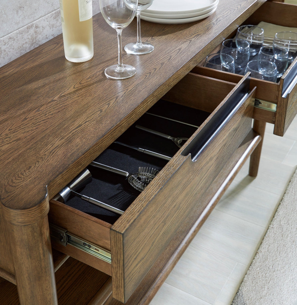 Dining Server Servers| Ashley Homestore