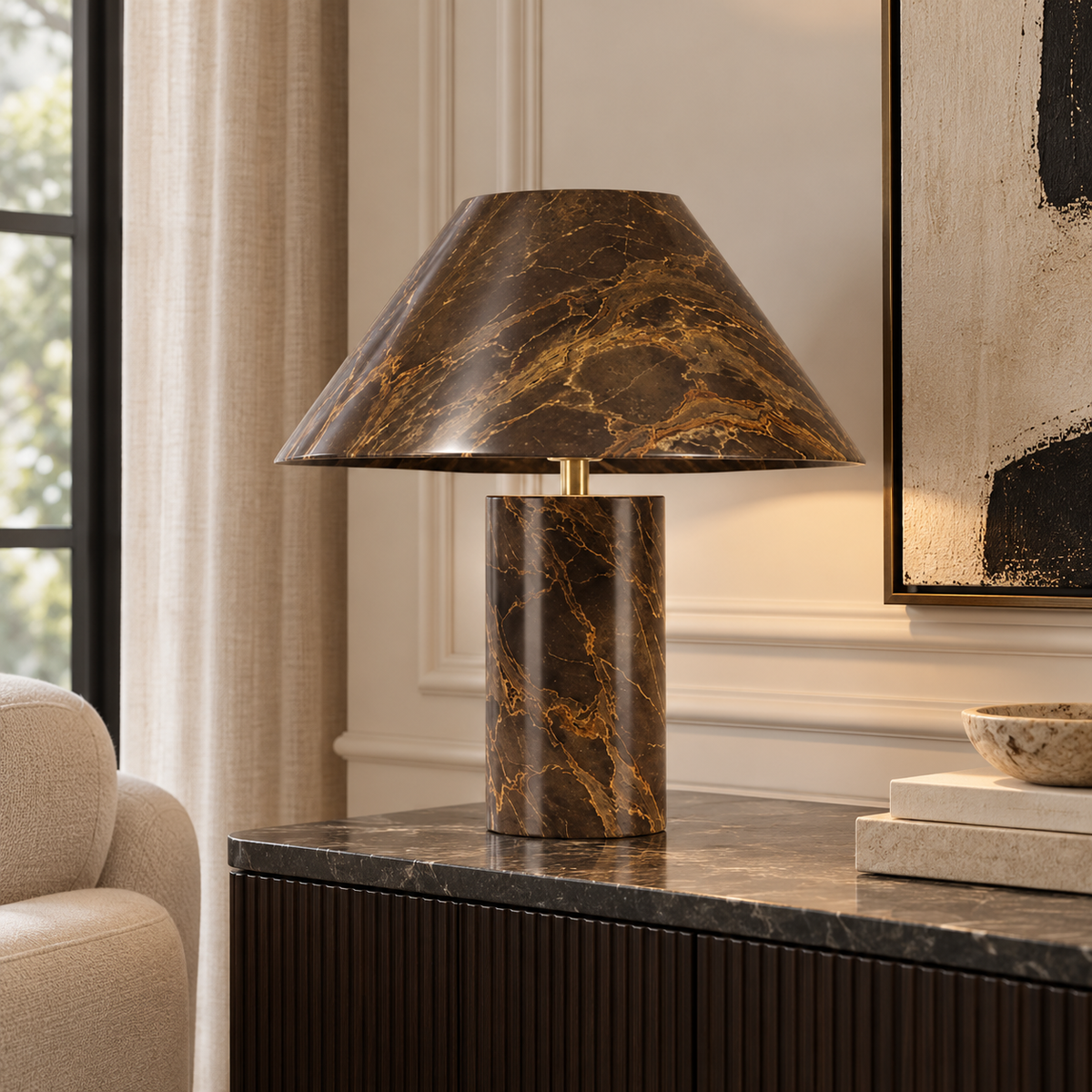 DEEP BRONZE TABLE LAMP