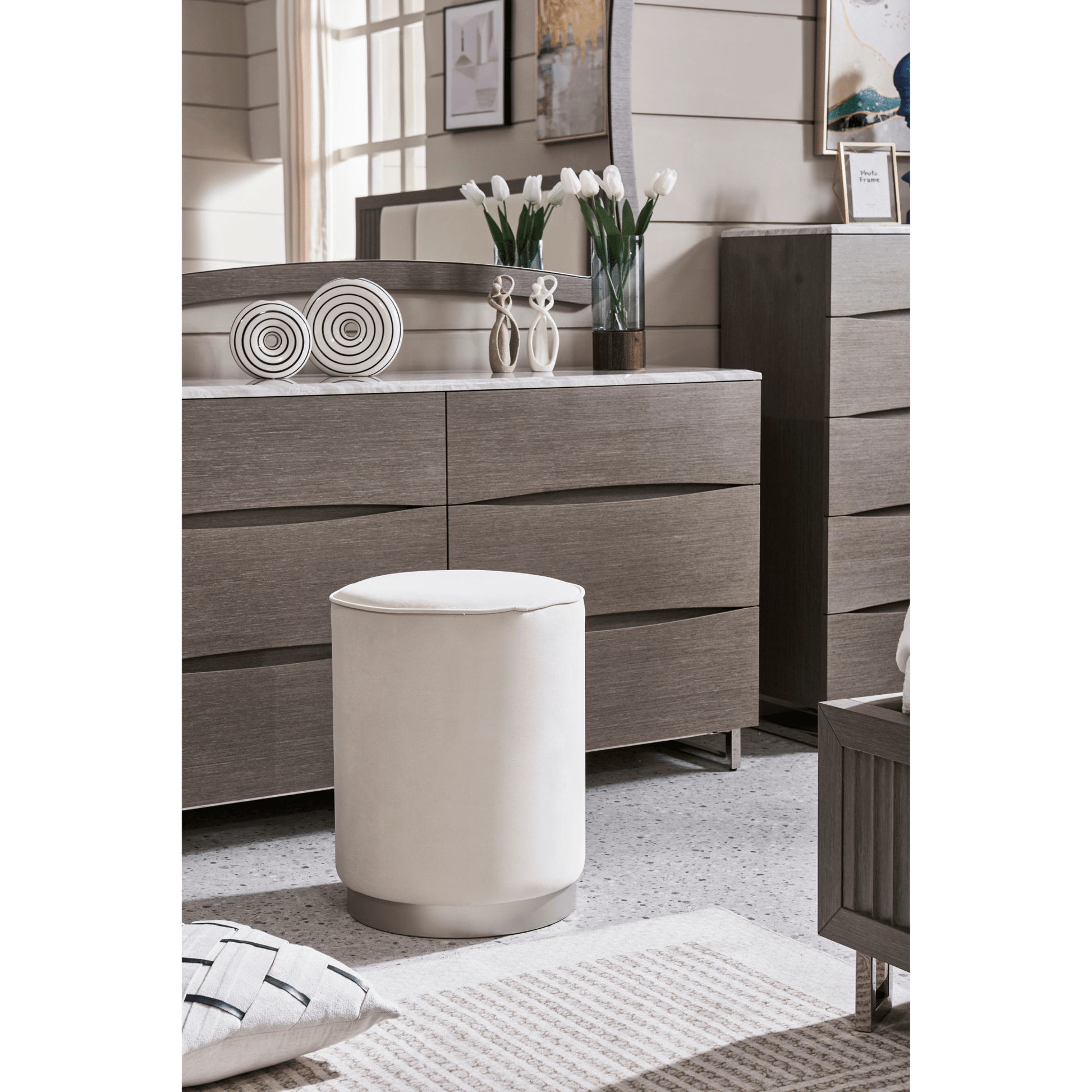 EBONY DRESSER Dressers| Roots Furniture