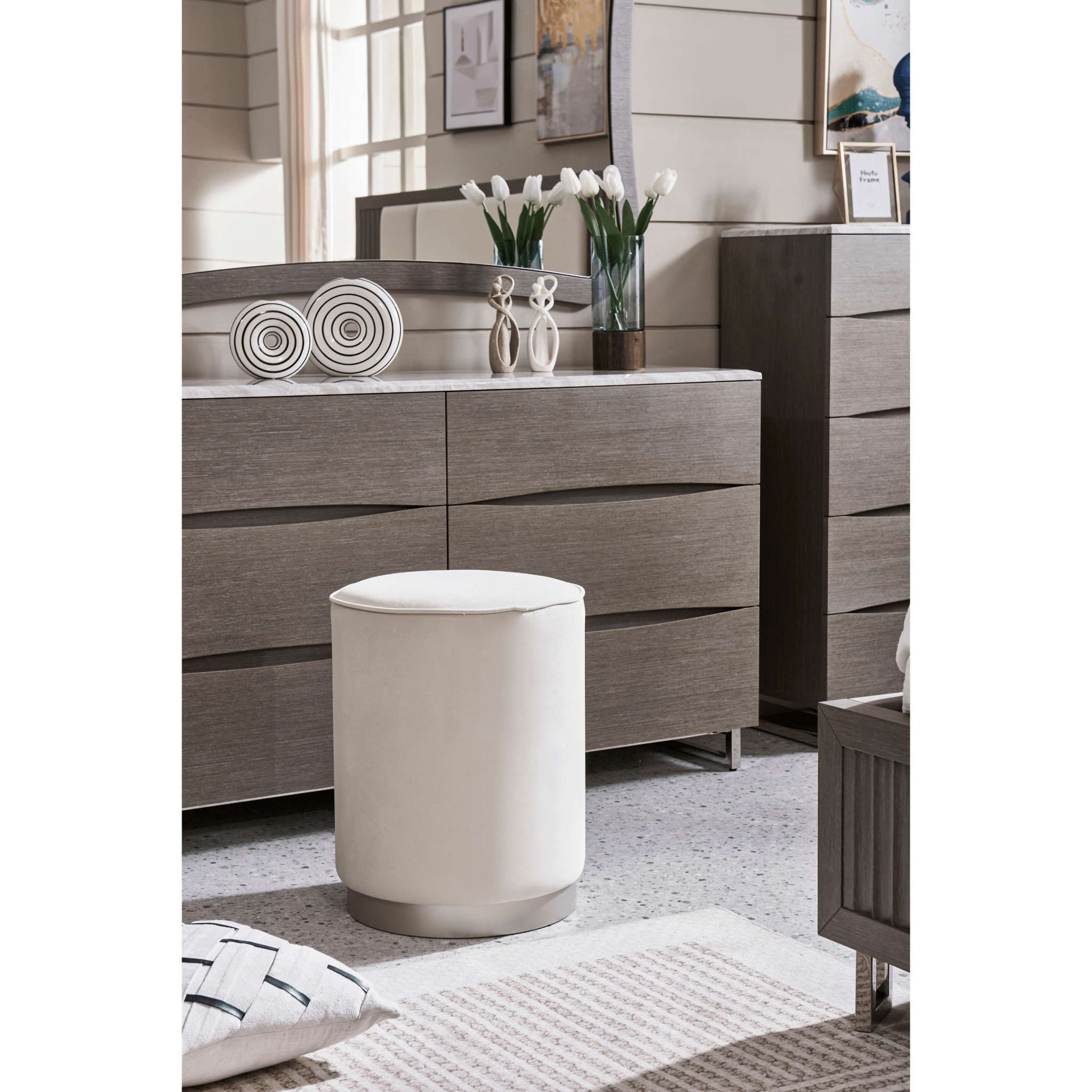 EBONY DRESSER Dressers| Roots Furniture