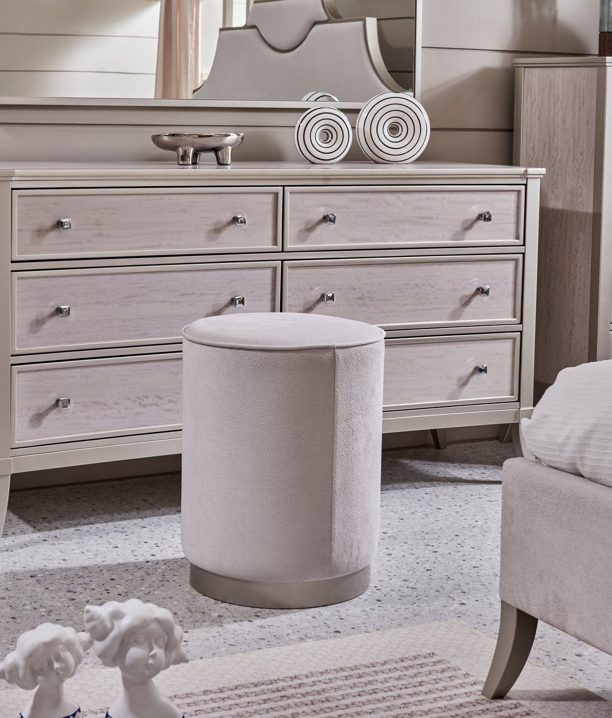 ELISORA DRESSER Dressers| Roots Furniture