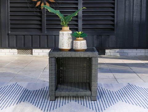 Elite Park Outdoor End Table Outdoor Tables| Ashley Homestore