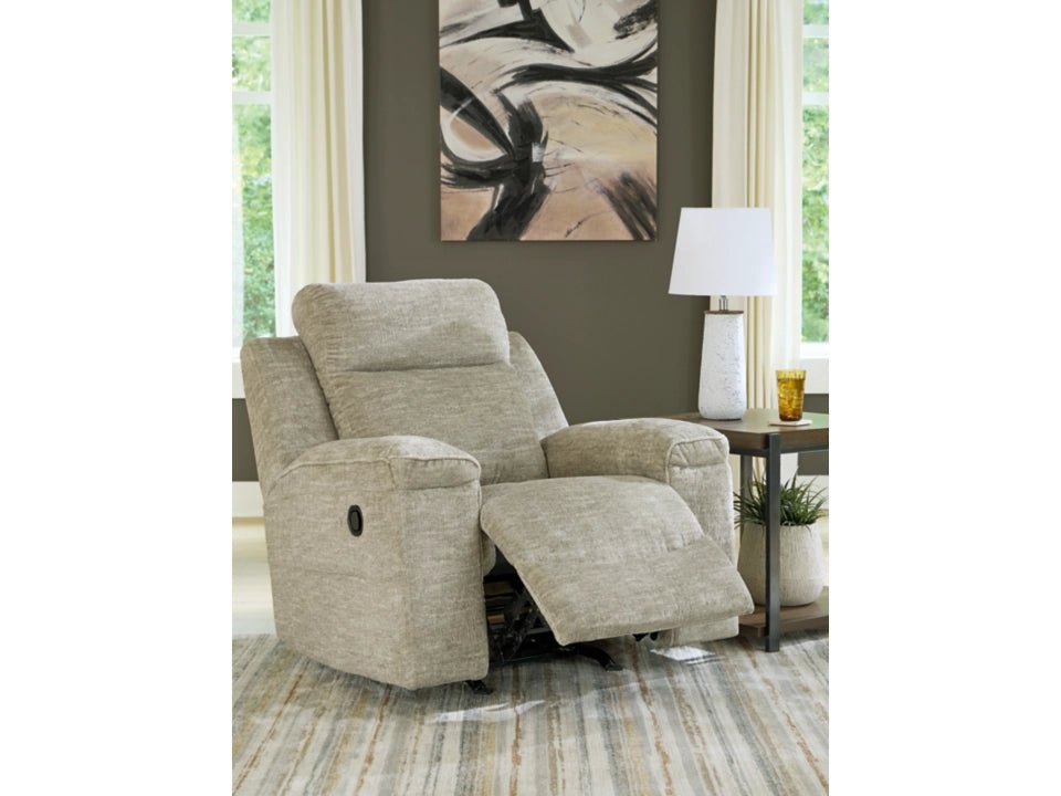 Evereast Pass Recliner Recliners| Ashley Homestore