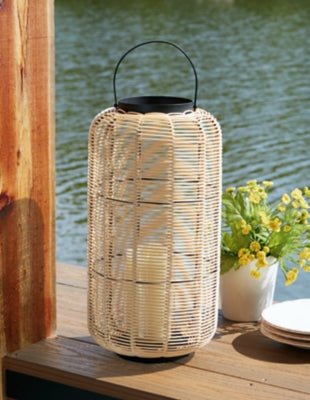 Evonne Lantern Lanterns| Ashley Homestore