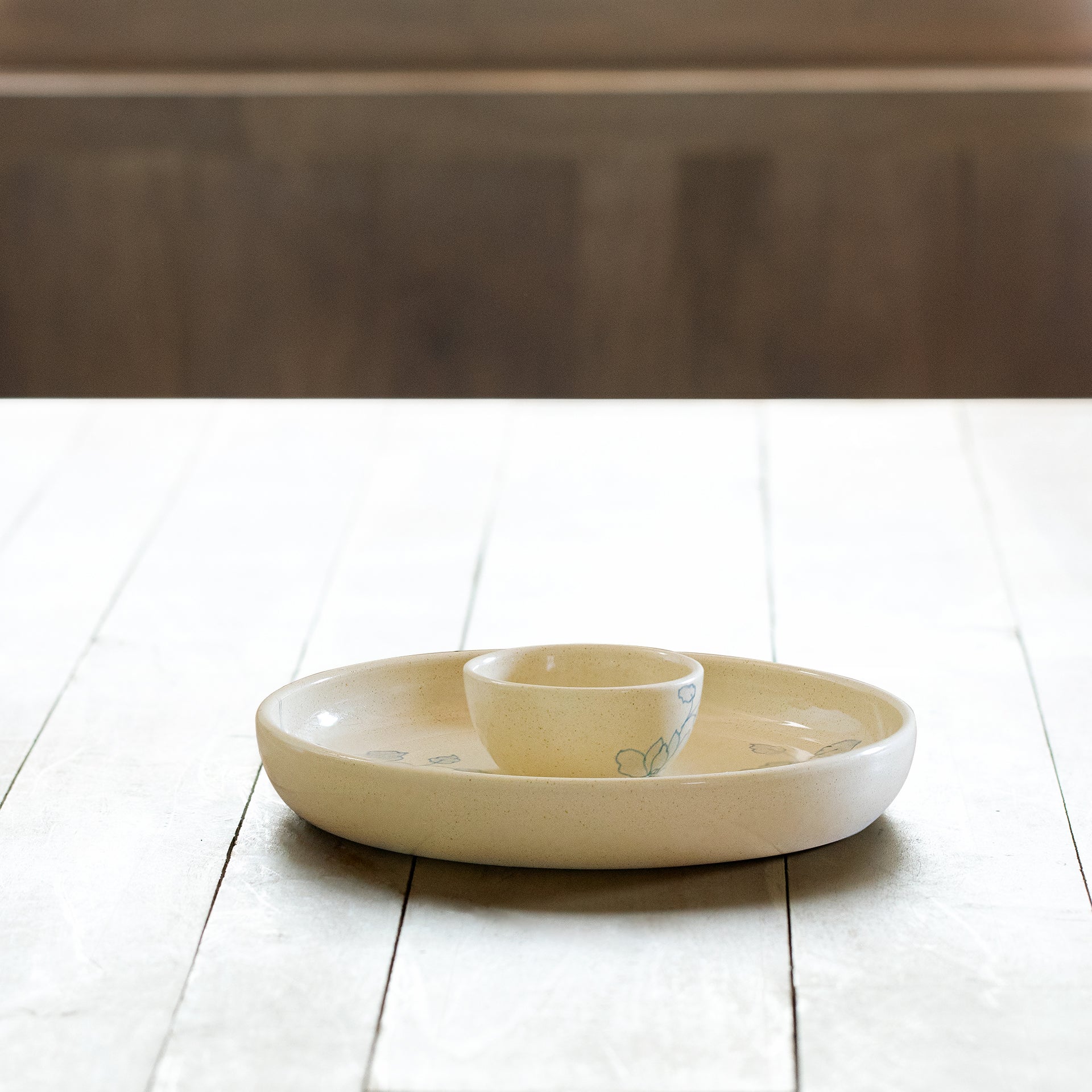 Fiore Ceramic Chip N Dip Box| Roots Furniture