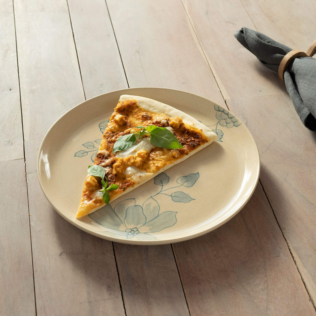 Fiore Ceramic Dinner Plate Box| Roots Furniture