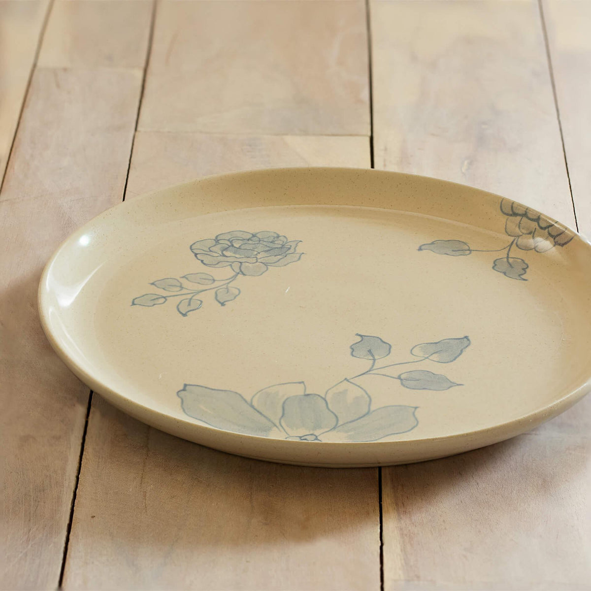 Fiore Ceramic Dinner Plate Box| Roots Furniture