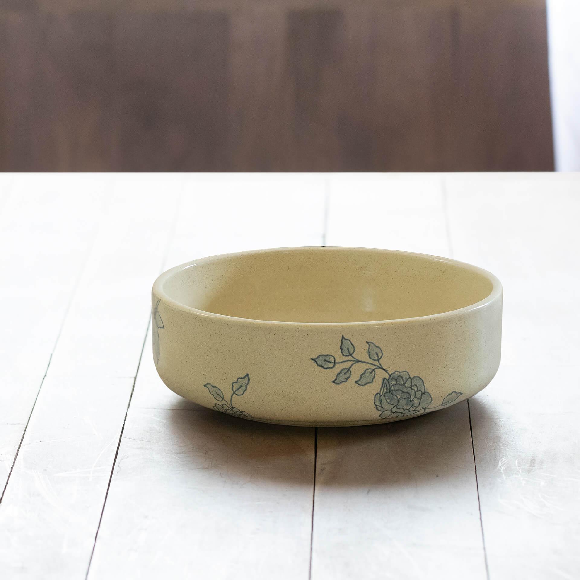 Fiore Ceramic Serving Bowl Box| Roots Furniture