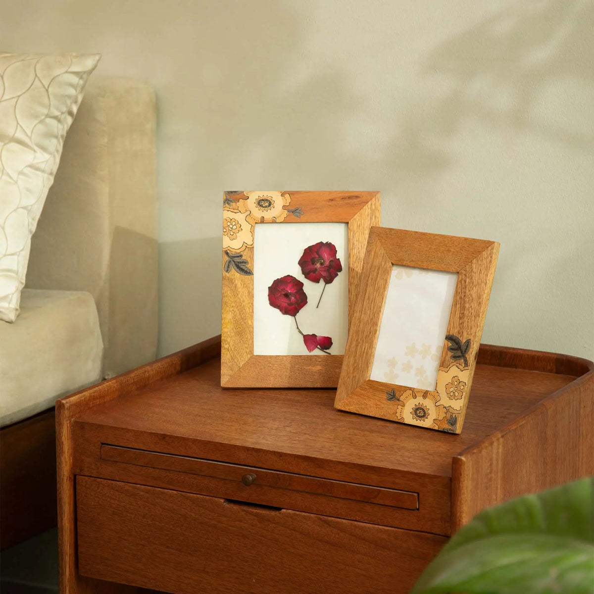 Fleur D'or Photo Frame Small Photo Frames| Roots Furniture
