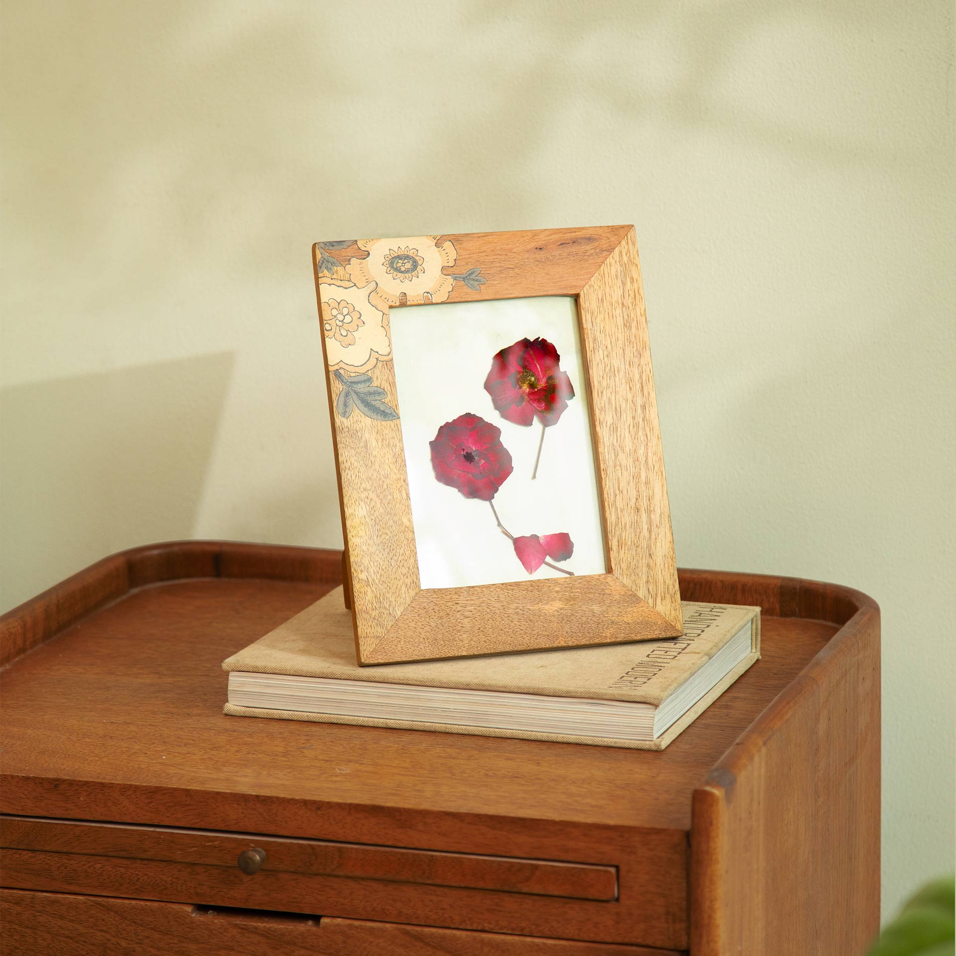 Fleur D'or Photo Frame Small Photo Frames| Roots Furniture