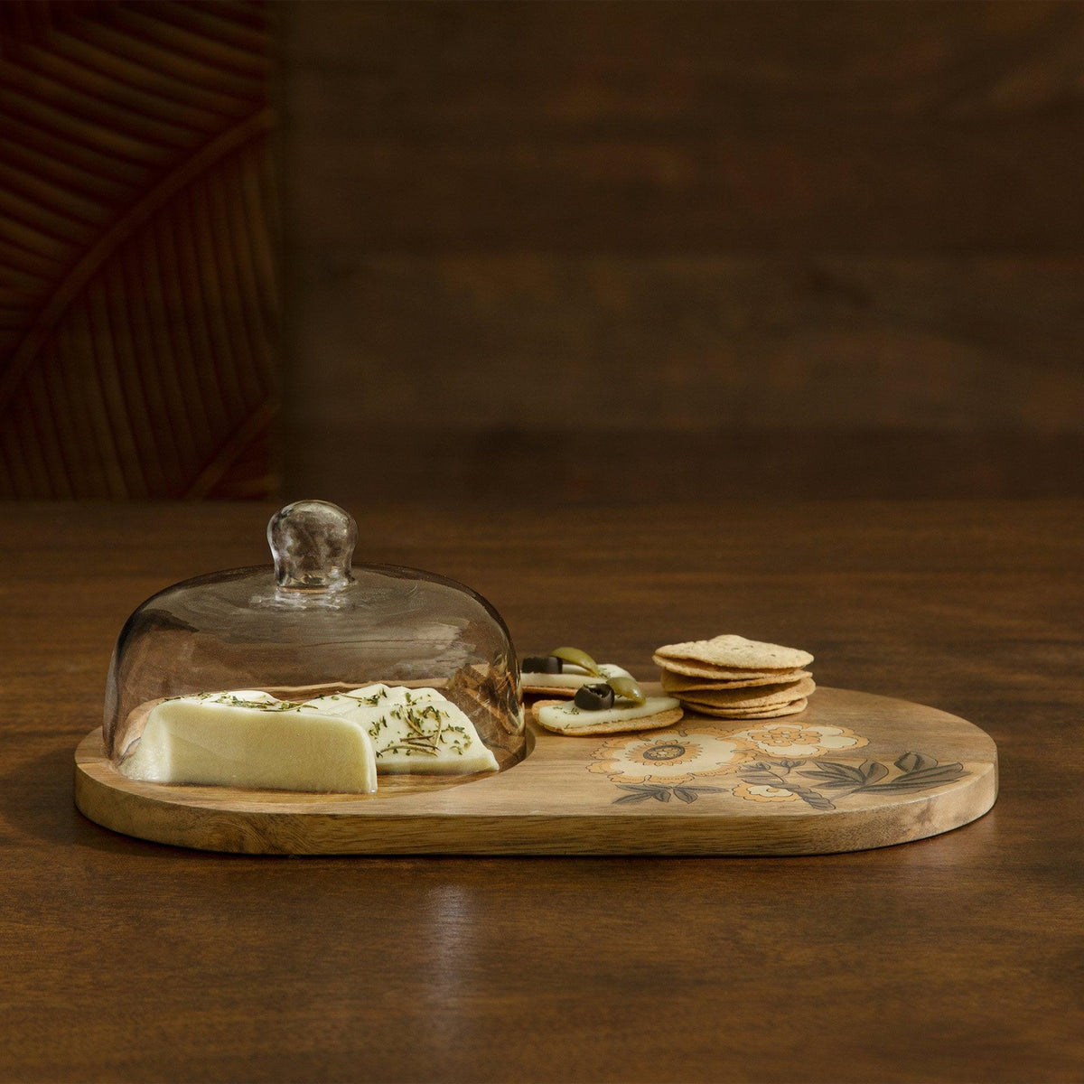 Fleur D’Or Platter with Glass Cloche Tray| Roots Furniture