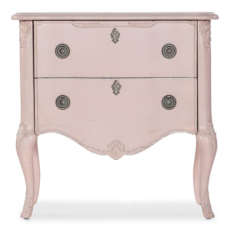 Flourish Accent Chest - Al Rugaib Furniture