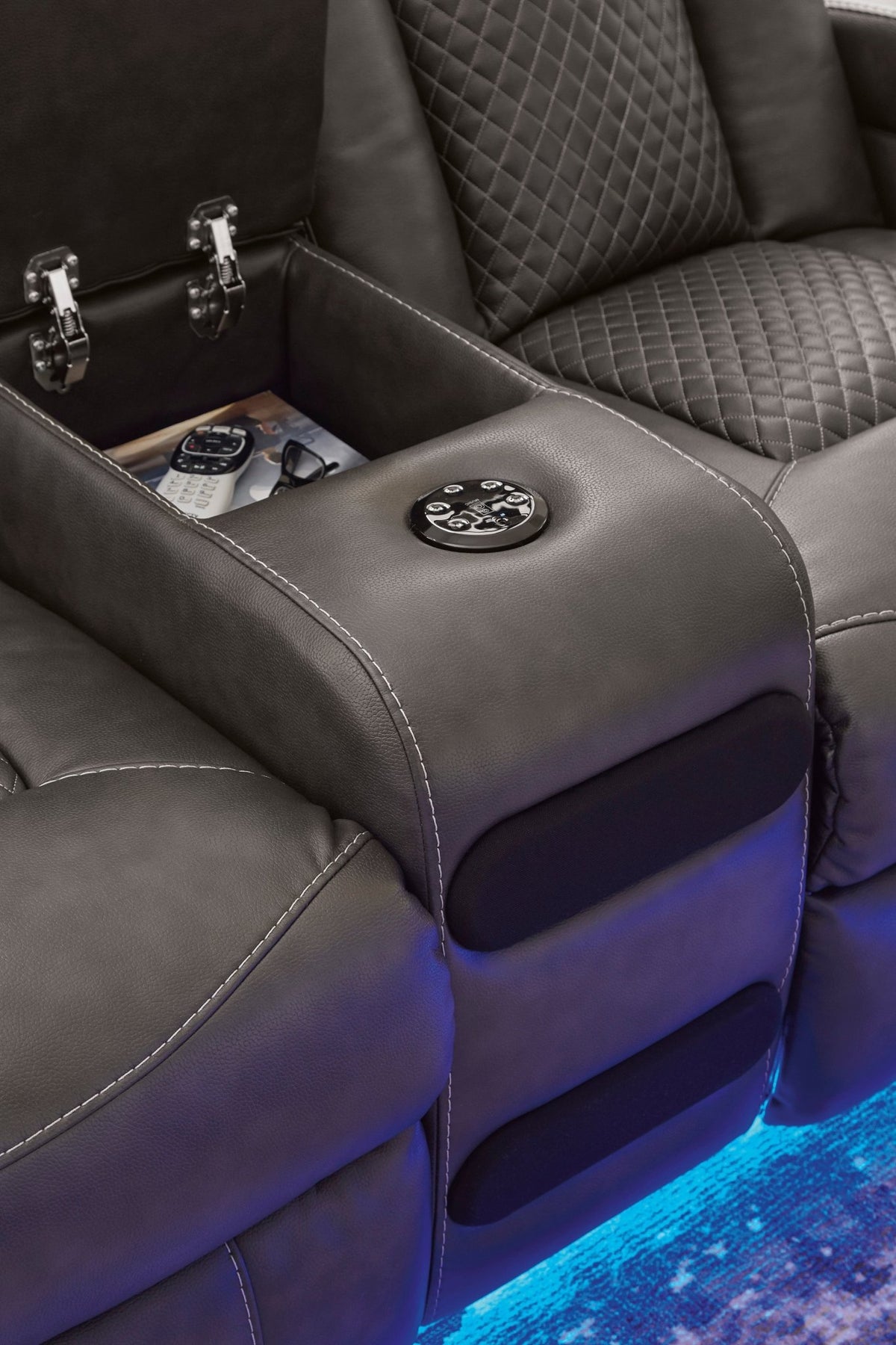 Fyne-Dyme Power Reclining Loveseat with Console Recliners| Ashley Homestore
