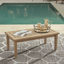 Gerianne Coffee Table