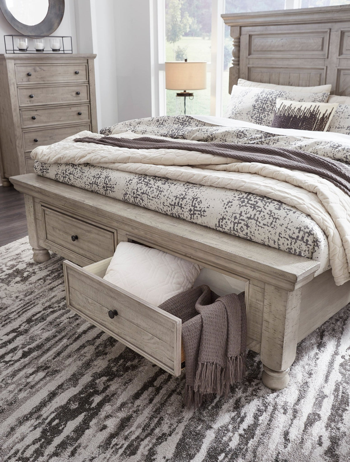 Harrastone Dresser Dressers| Ashley Homestore