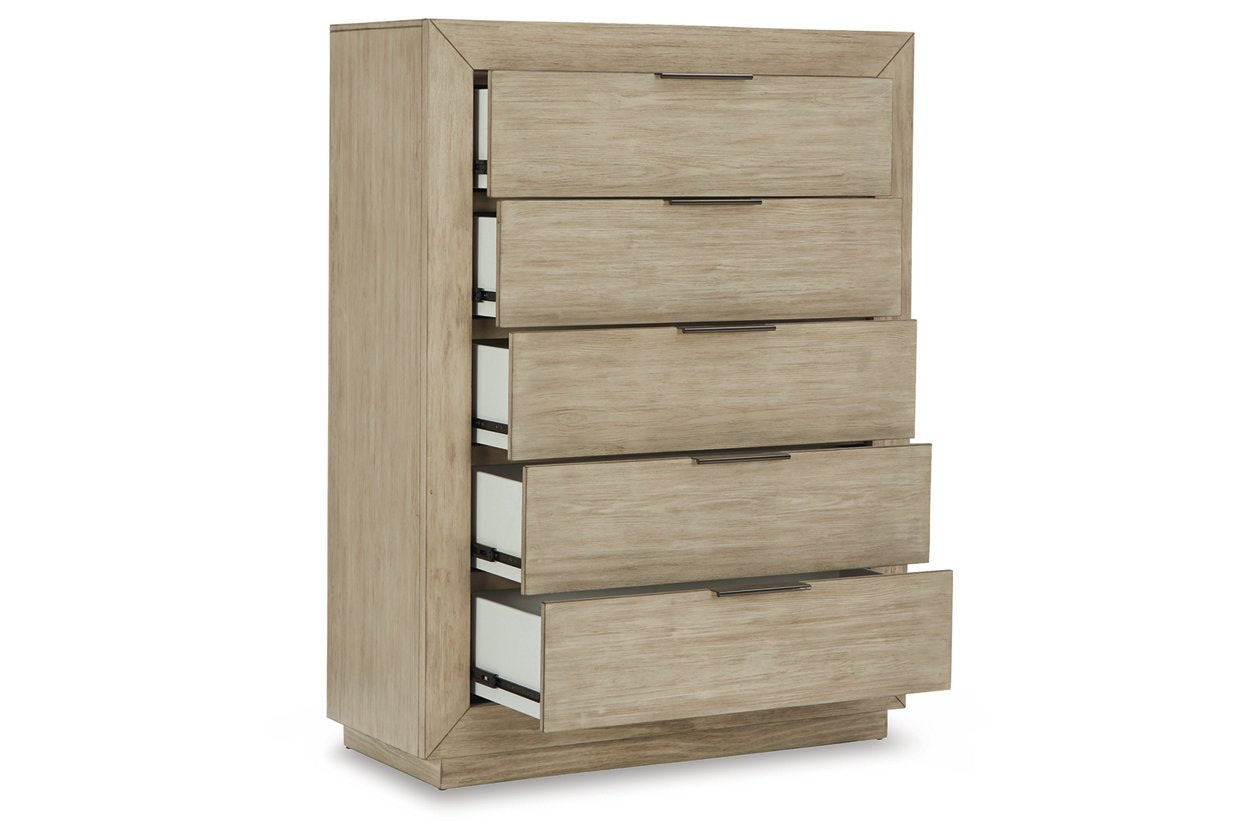 Hennington King Set With Chest Bedroom Sets| Ashley Homestore