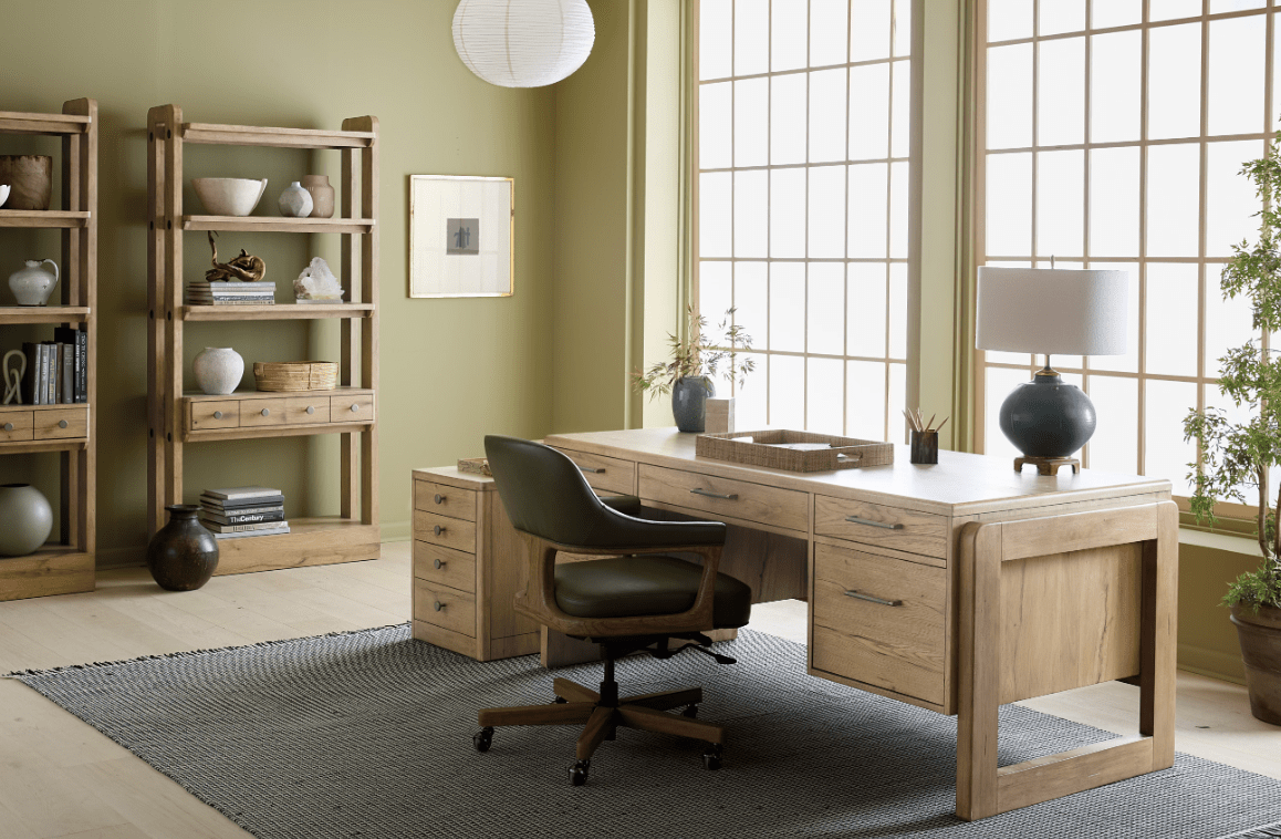 Home Office Briar Executive Swivel Tilt Chair Office Chairs| Hooker